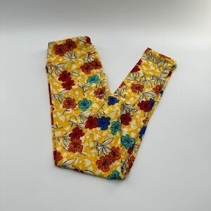 LuLaRoe One Size (OS) Leggings – Buttery Soft Stretchy Printed Leggings